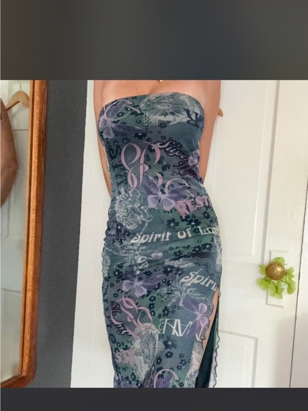 Urban Outfitters Samara Printed Mesh Strapless Midi Dress. Size medium